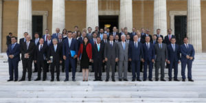 Read more about the article Το σχέδιο για την επανεκκίνηση το «νέο μάντρωμα», το 5ο μνημόνιο και οι πλειστηριασμοί