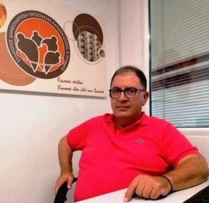 Read more about the article Χαράλαμπος Περβανάς: Στους δανειολήπτες έριξαν την ευθύνη για τις μαύρες τρύπες στα ταμεία των τραπεζών τόσο οι τραπεζίτες, όσο και οι κυβερνήσεις, οι δανειστές και τα ΜΜΕ…