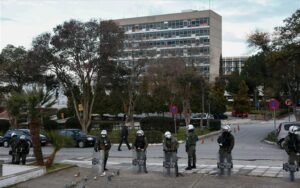 Read more about the article Χάθηκε η μπάλα και στην Θεσσαλονίκη!!