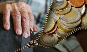 Read more about the article Η αλητεία της πολιτικής σε όλο της το μεγαλείο!
