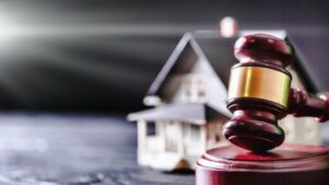 Read more about the article Ο χειμώνας προβλέπεται δύσκολος: 40.000 πλειστηριασμοί με τις «ευλογίες» της κυβέρνησης