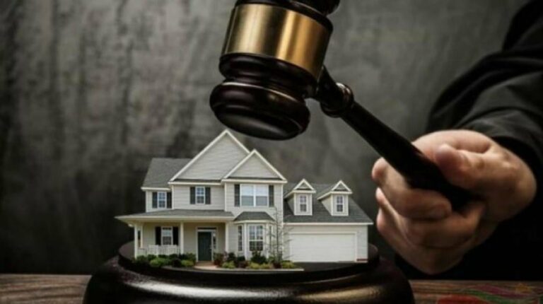 Read more about the article Γυναίκα έχασε την ζωή της αφότου είδε να βγαίνει σε πλειστηριασμό το σπίτι που αγόρασε με δάνειο.